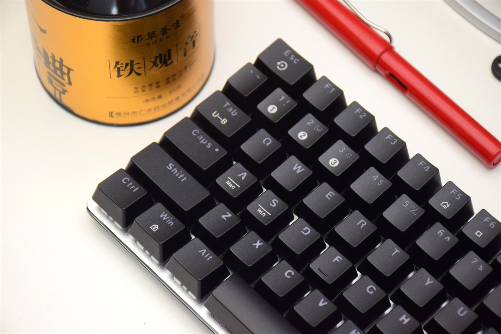 黑爵机械键盘ak33测评,黑爵ak33用什么轴