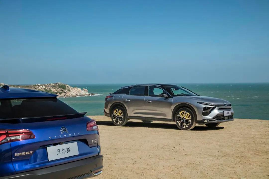 凡尔赛深度试驾怎么操作,凡尔赛沉浸式体验