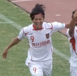 瓦尔迪出身低级别联赛,出身名校