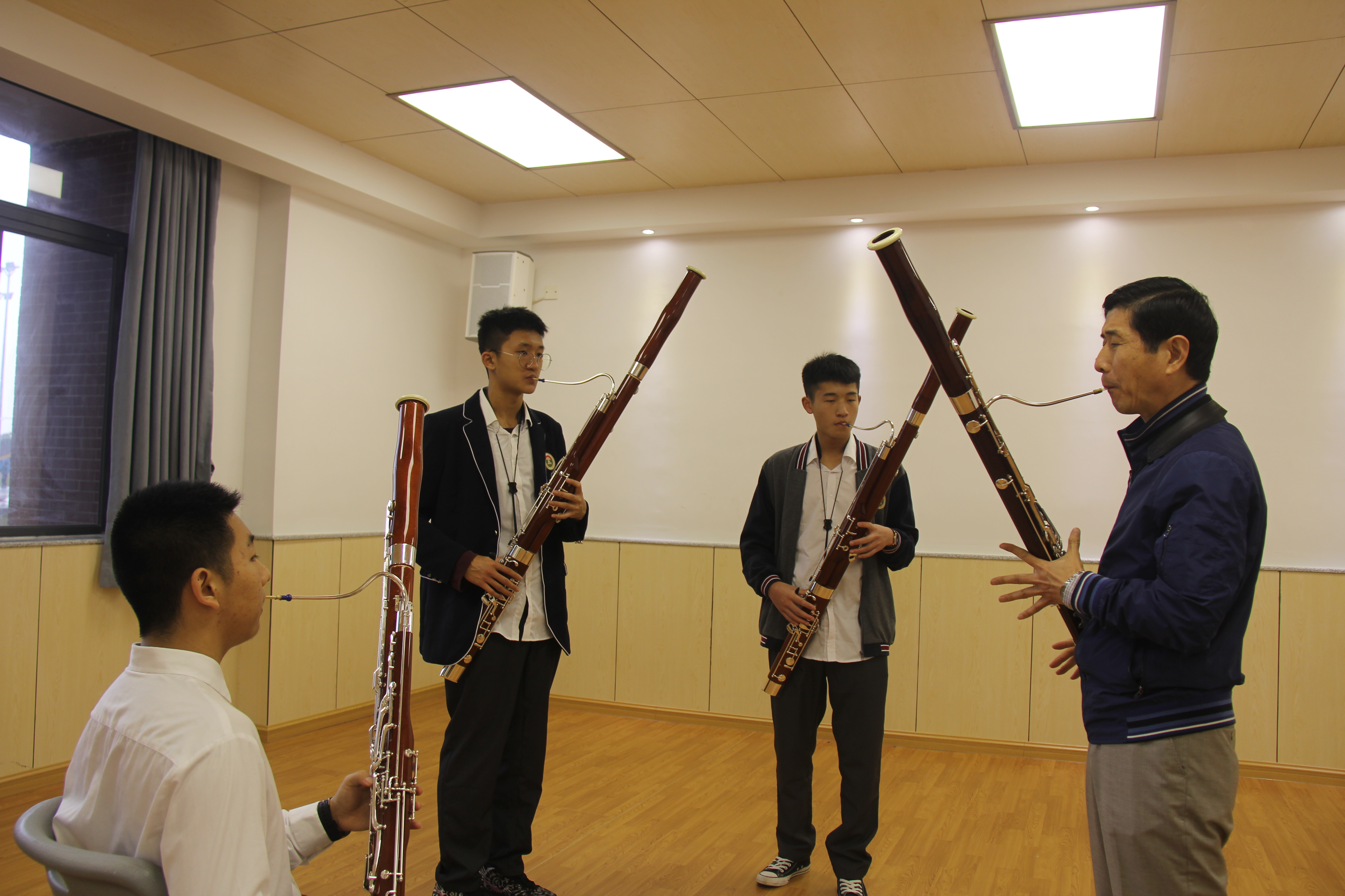 名师教学，梦想起飞，国内顶级管乐专家将亲自授课江门市广雅学校