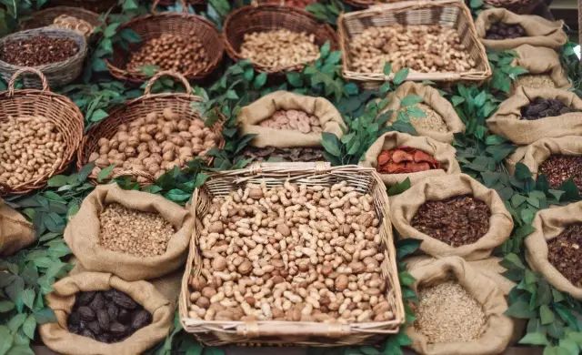 哪些食物可以引起腹泻,哪些食物容易引起拉肚子