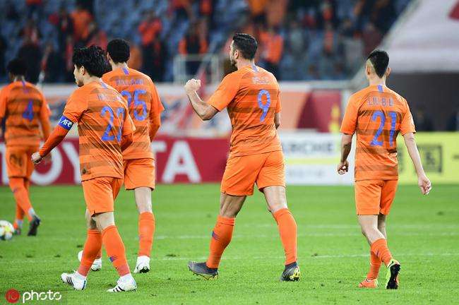 国足鲁能归化球员,鲁能对战巅峰时期的恒大