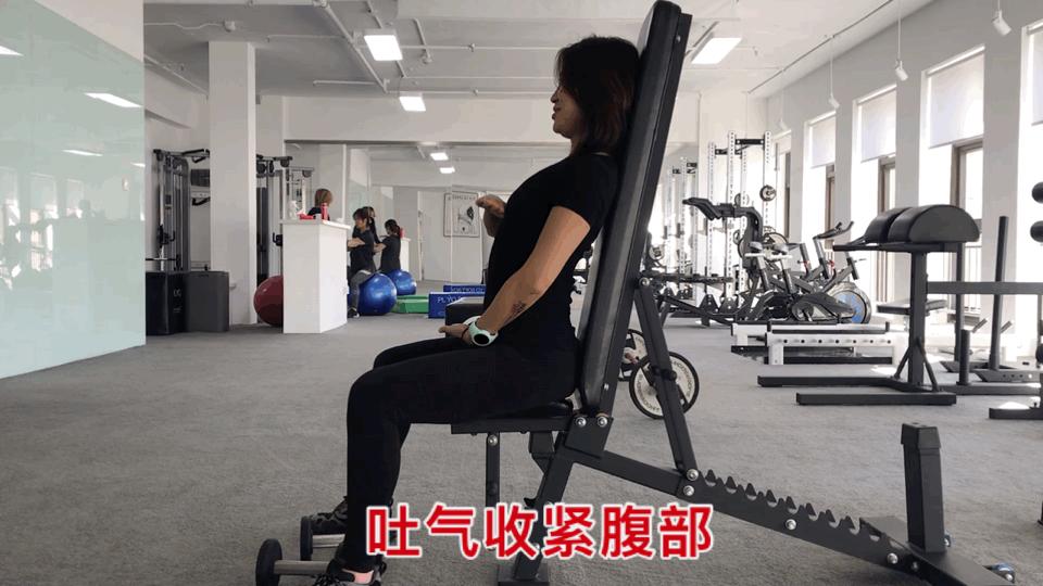 卧推腰力训练,健身教学让卧推时的肩膀不再疼痛