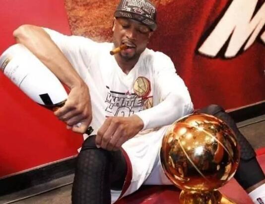 nba心酸球员,nba打球最干净的人老詹