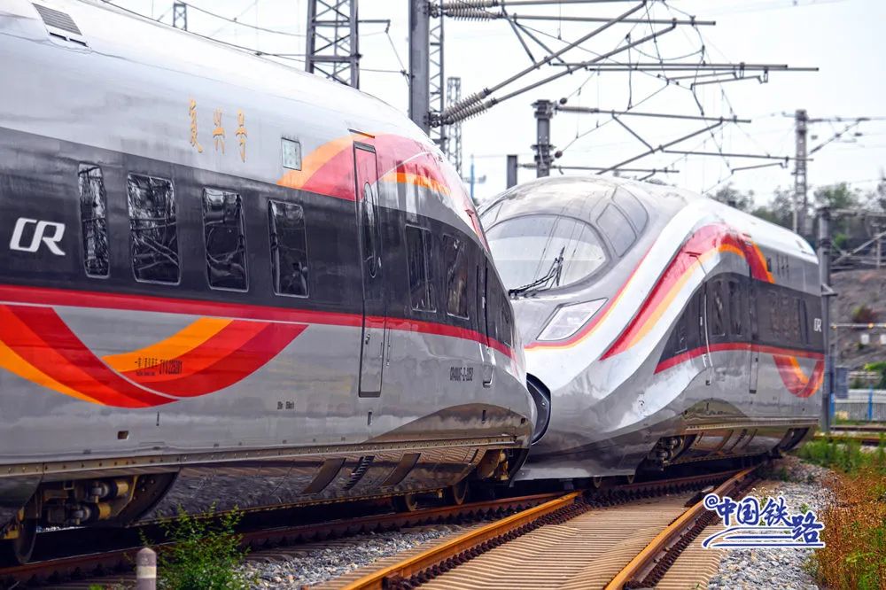 12306上如何买到复兴号智能动车组车票？车次时刻抢鲜看