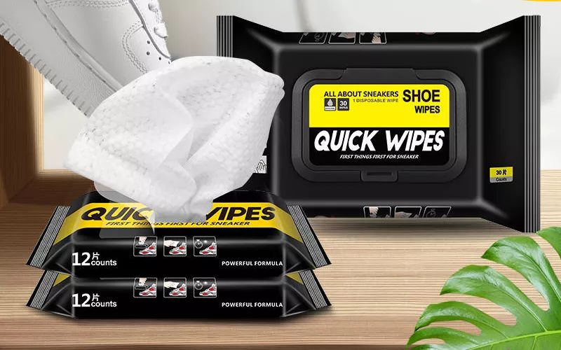 擦鞋神器鞋边发黄了怎么洗,小白鞋发黄神器靠谱吗