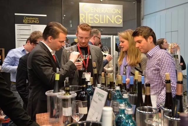 本年度最后一场“买醉盛宴”，你的护肝药准备好了吗？