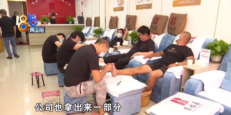 门店拒绝退卡怎么办,因为搬店顾客要求退卡