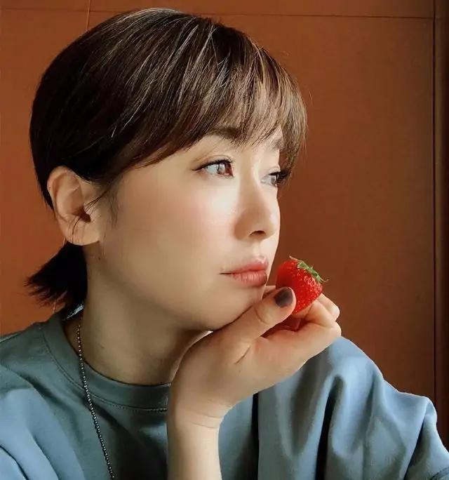 桃花眼的标准图,美人眼与桃花眼