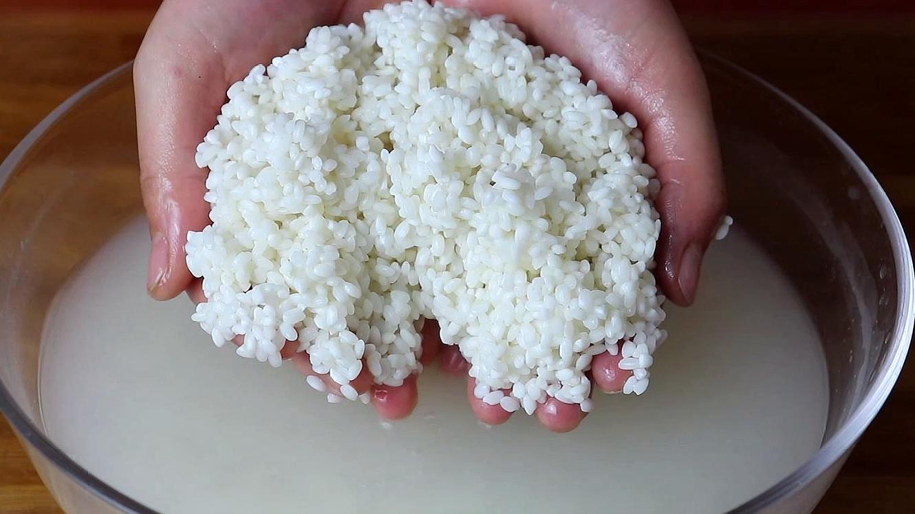 糯米新做法简单又好吃在家试试吧,糯米怎么做才好吃不用烤箱