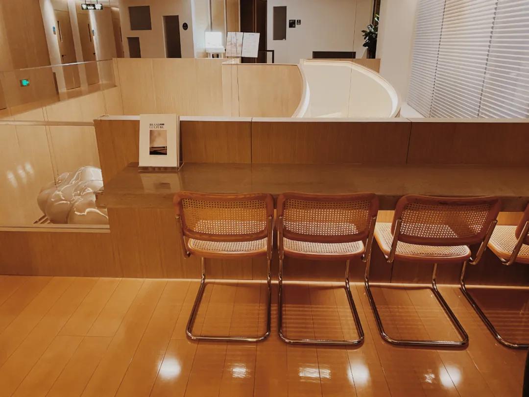 又搓澡去了，看看最贵澡堂的亲弟弟长啥样