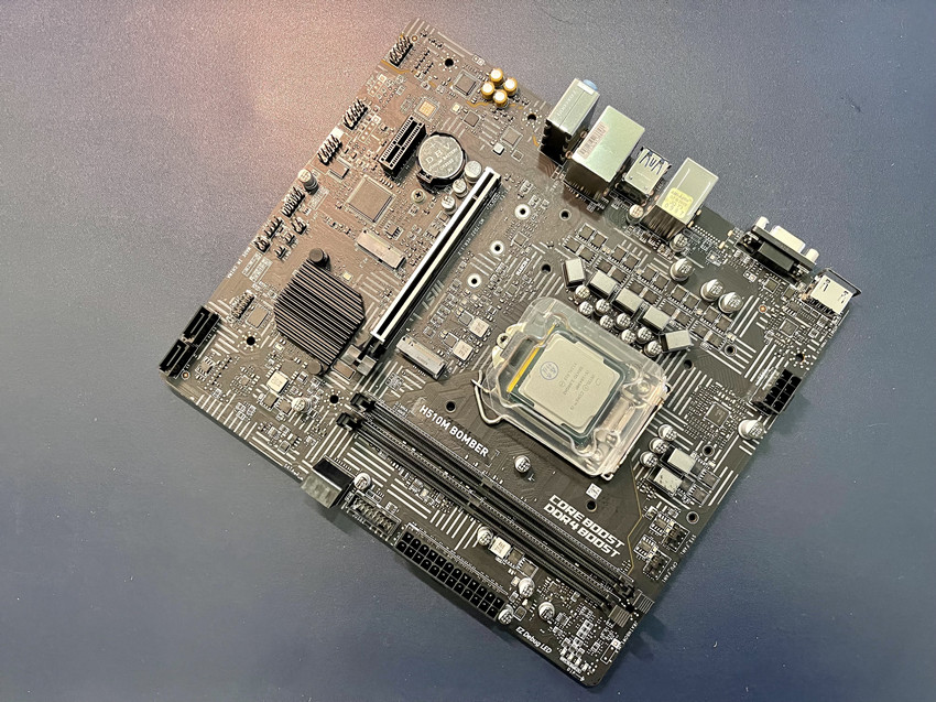 迷你游戏电脑主机推荐配置,适合学生的便宜游戏电脑