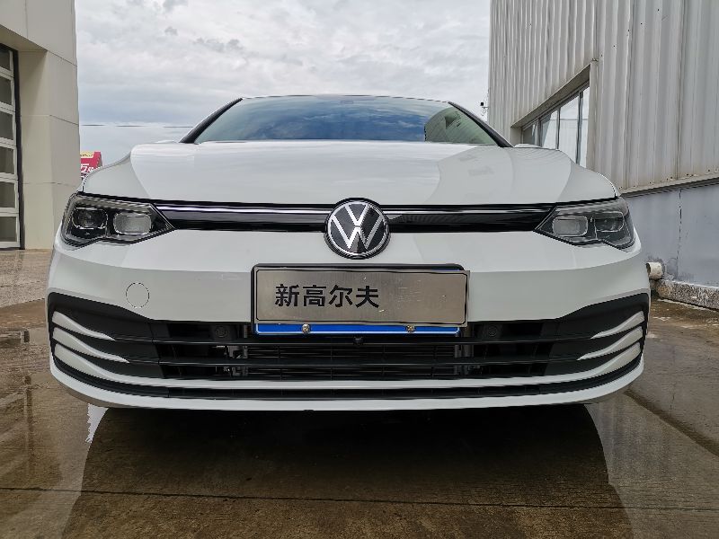 高尔夫8代加装原装倒车影像,高尔夫8代280tsi导航怎么设置