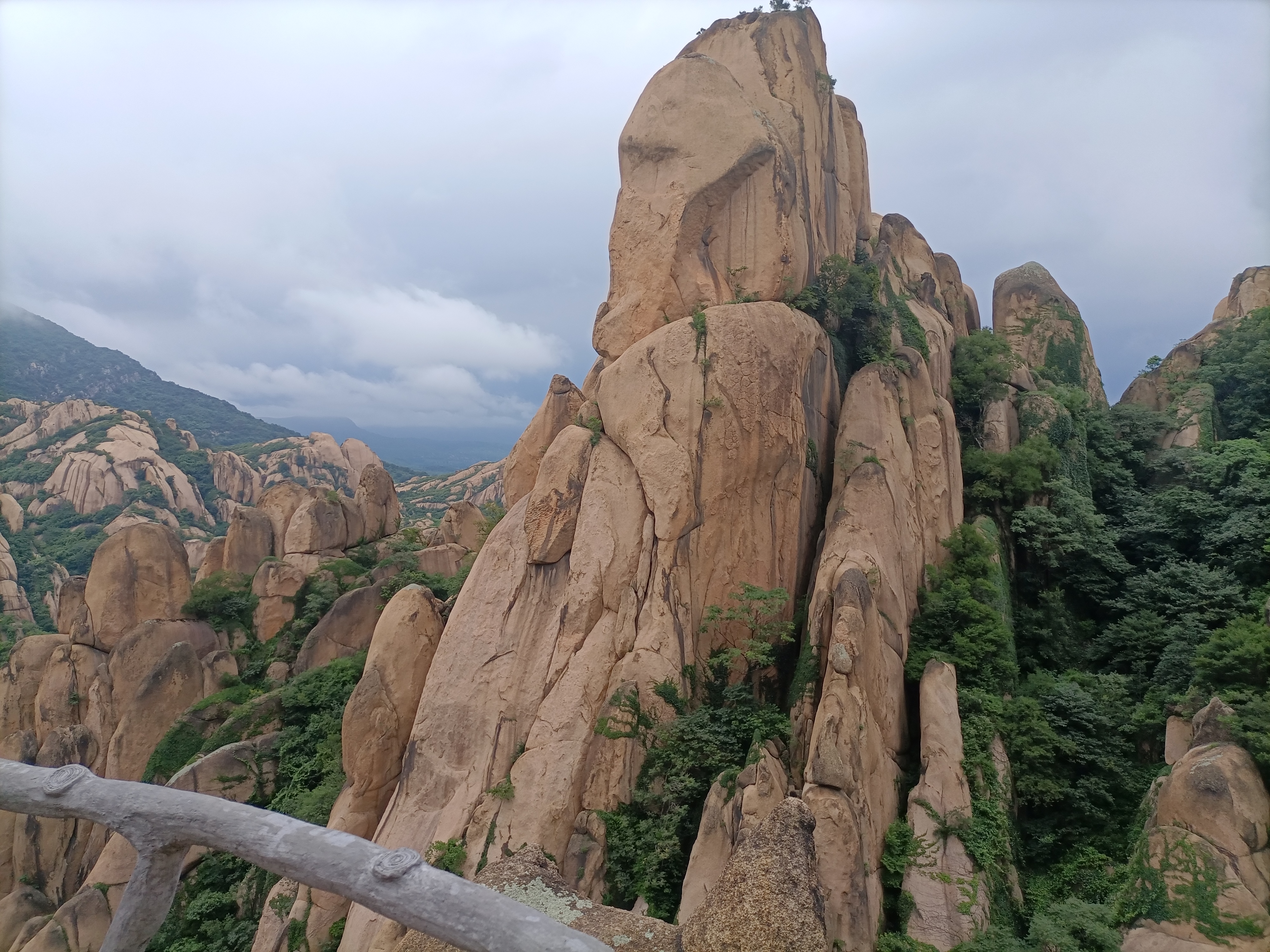 信阳到嵖岈山距离,信阳嵖岈山