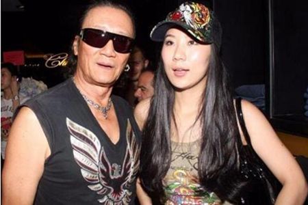 谢霆锋10亿,谢霆锋身价对比周杰伦