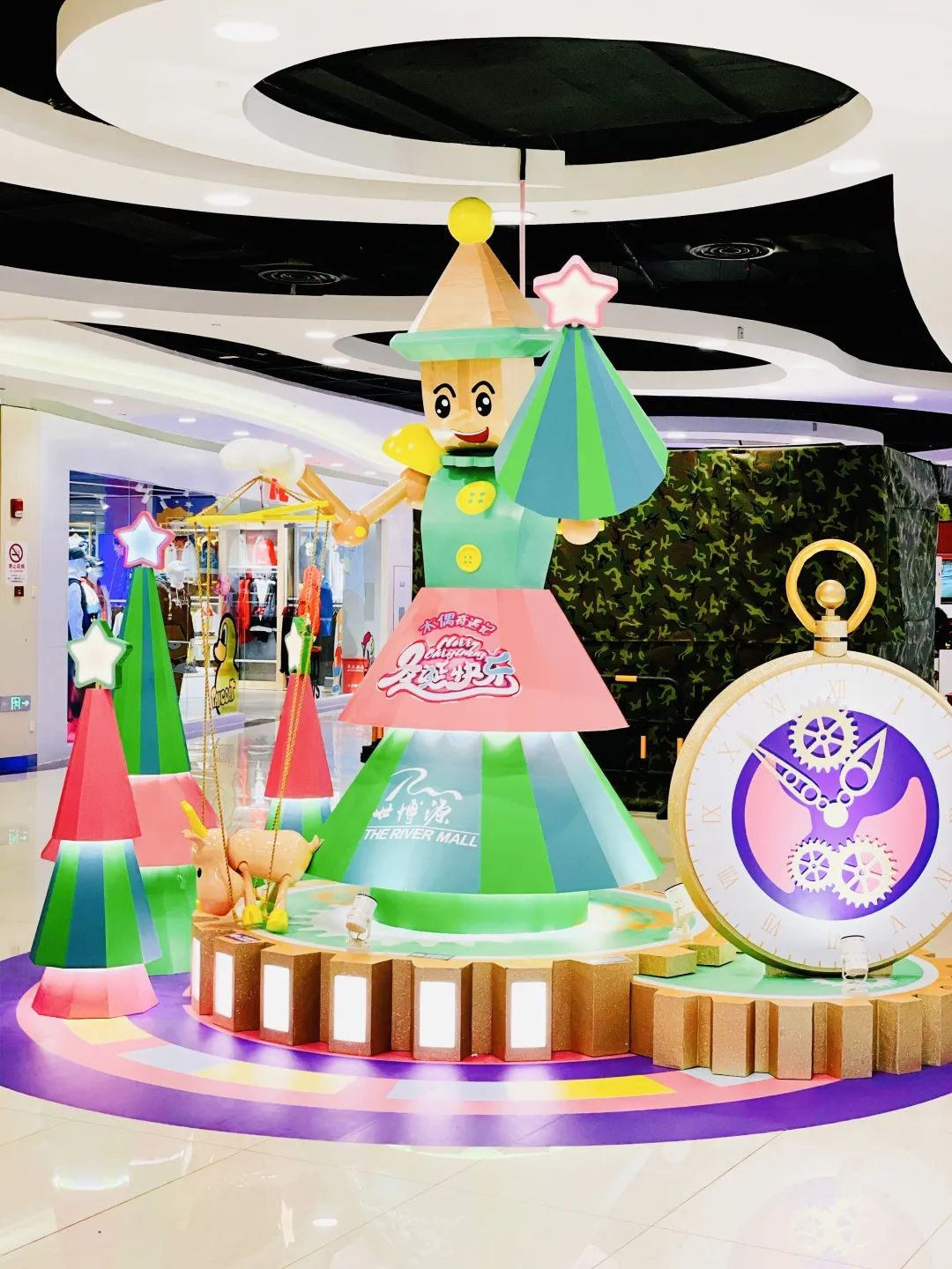 上海哪里圣诞树最好,上海千树圣诞树