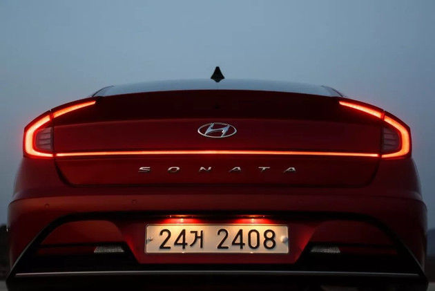 现代索纳塔新款上市发布会,现代索纳塔外观越来越丑咋回事