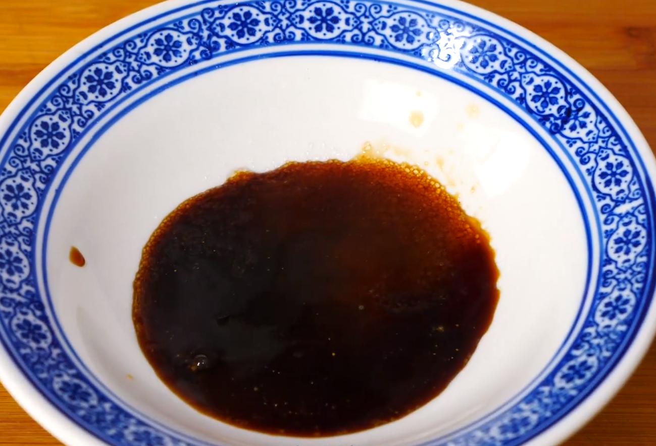 如何教你在家做油焖大虾教程视频,正宗油焖大虾简单只需3步