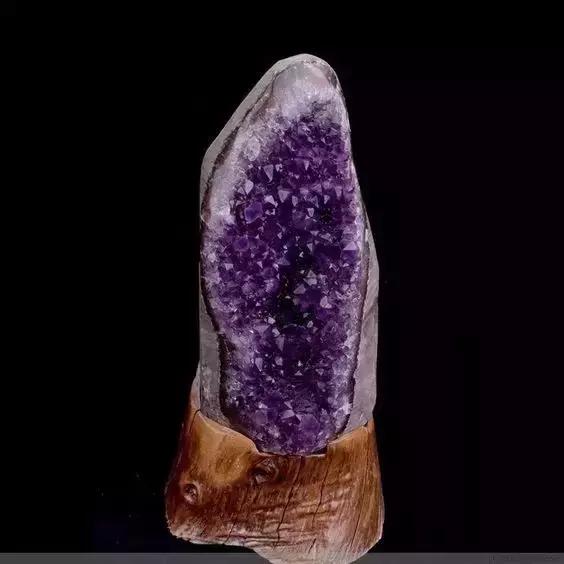 全球最大宝石原石,全球最大的珍贵宝石