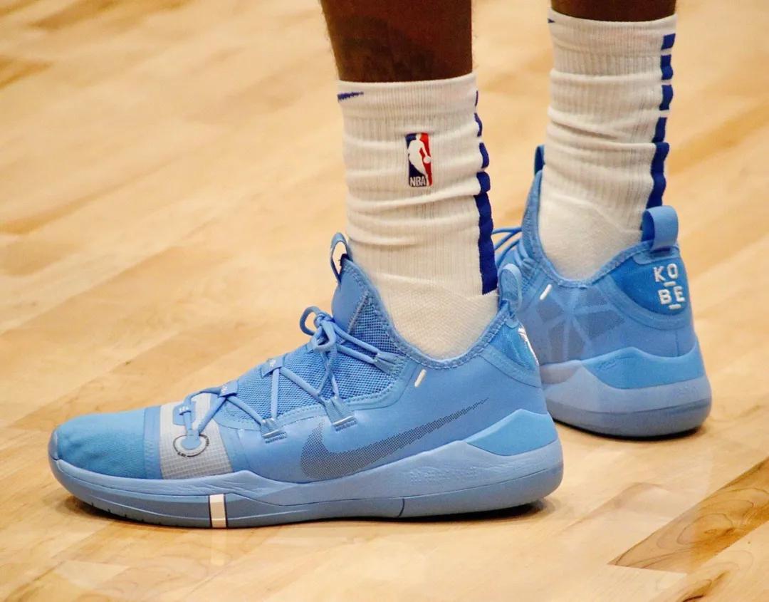 NBA球员上脚：76人队的球鞋，恩比德穿紫金配色战靴