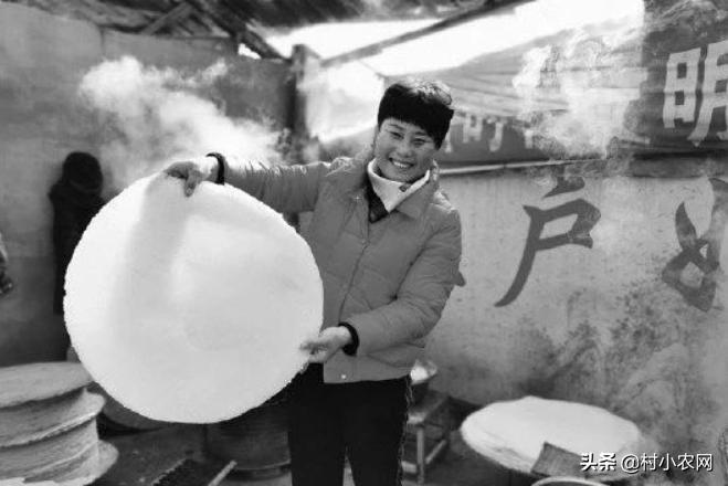 做杂粮煎饼生意一年能挣多少钱,怎么创业做煎饼店铺赚钱