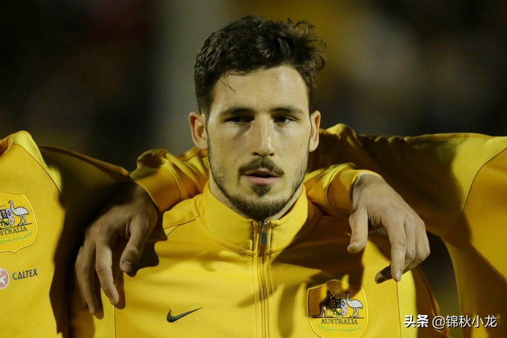 中国男足5:0击败澳大利亚,中国男足积极备战热身赛