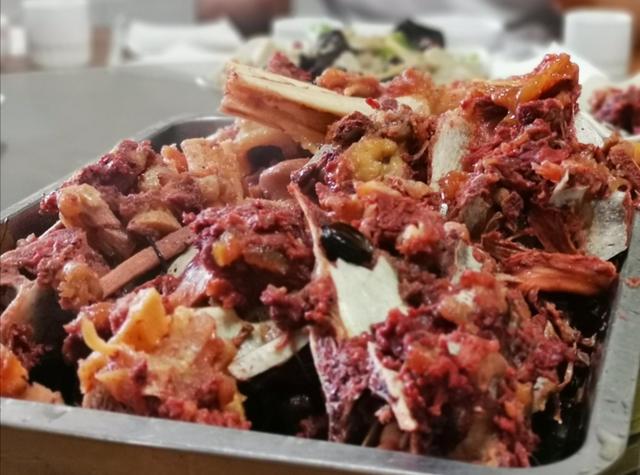 河南乡镇最霸气驴肉,山西最霸气驴肉馆一头驴煮一锅