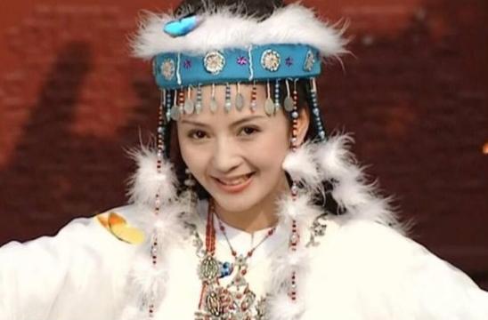 演还珠格格香妃刘丹还活着吗,当年还珠里的香妃刘丹