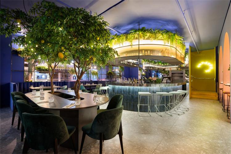 福建厦门有哪几家KTV酒吧好玩，哪些不错的KTV酒吧娱乐家具厂？