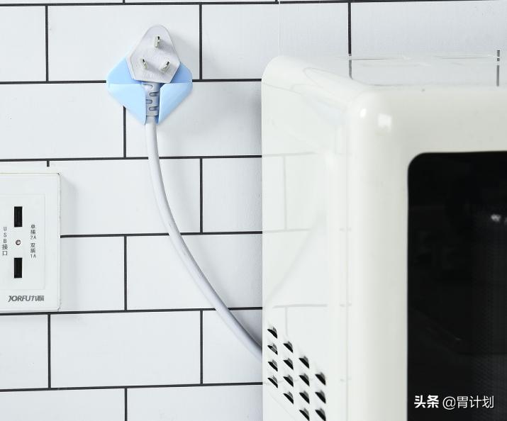 一个不起眼的小挂钩，帮我解决多年的小烦恼，让家里变得更整齐了