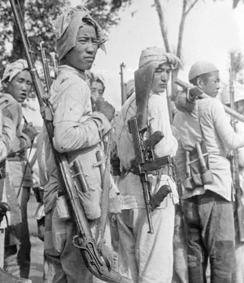 八旬老农带女儿进城看病,老伴不小心说漏嘴,才知是毛主席警卫员