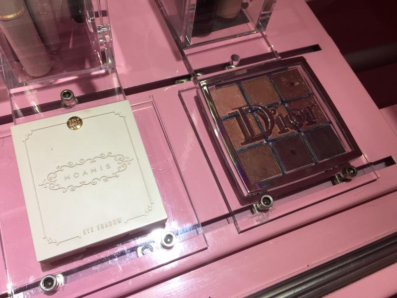 Qnews｜多地出现的共享化妆间就问你敢用吗？