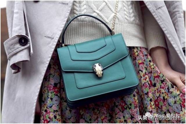 宝格丽bvlgari白色包,宝格丽带钻包包必买经典款