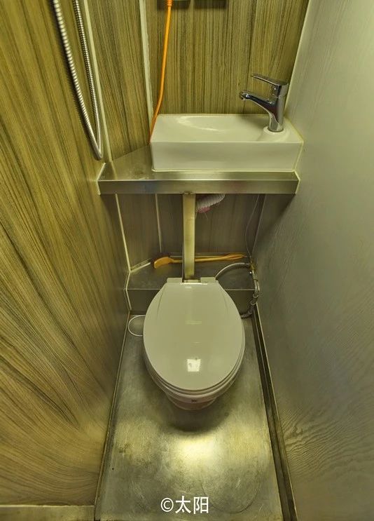 自驾游改装房车四驱可以吗,房车自驾游遇到自改房车