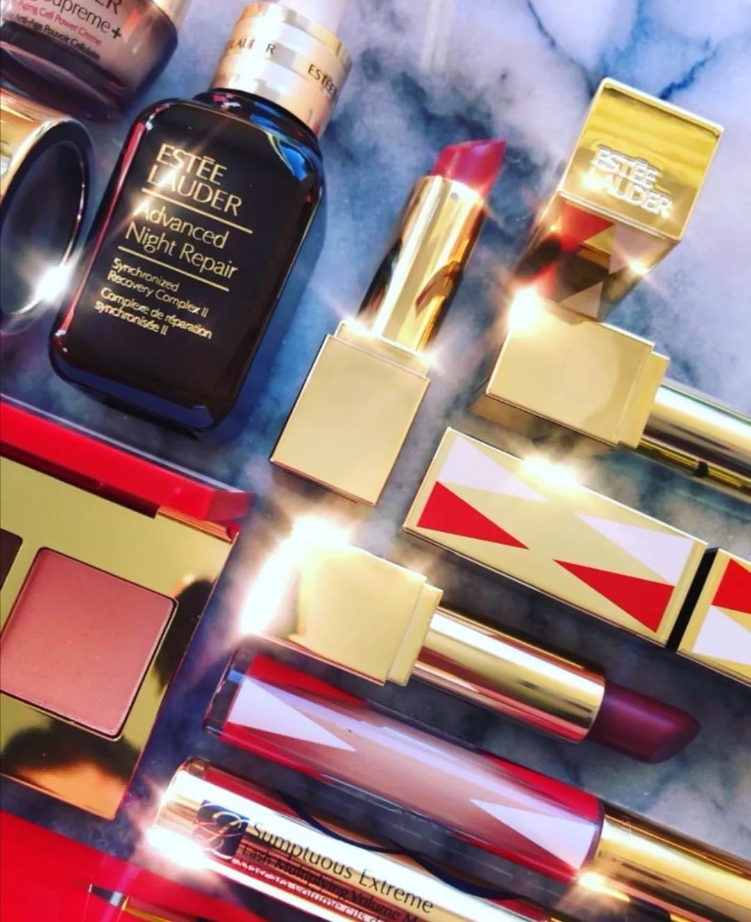 雅诗兰黛洗脸,蜂蜜洗脸真有效么