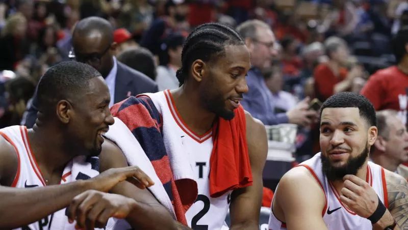 快船127-107大胜猛龙莱昂纳德,强文推荐完整版