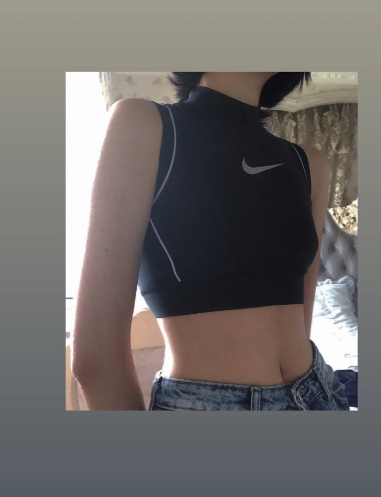 健身房穿搭不重样，Nike联名运动内衣开挂了