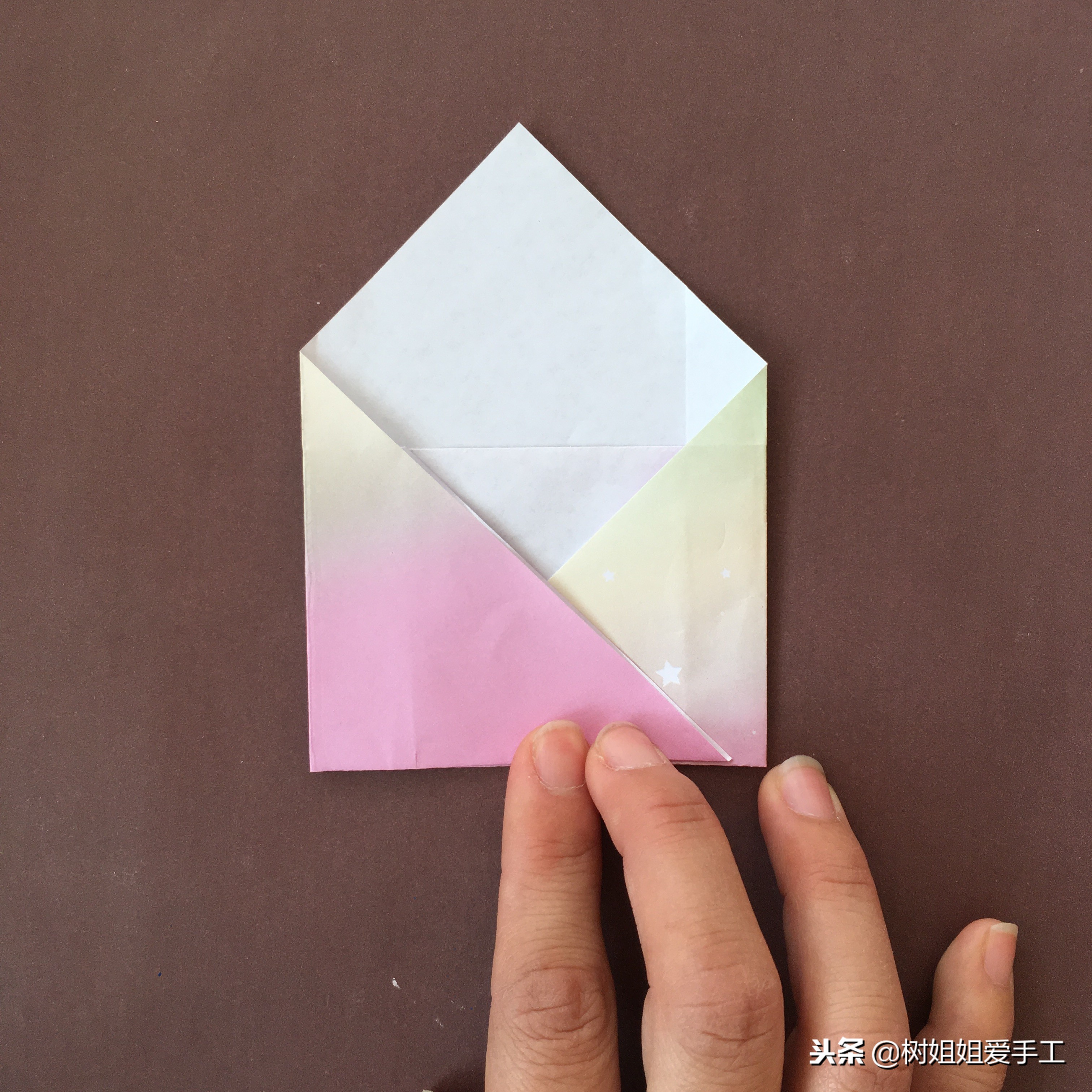带翅膀的信封手工折纸,亲子折纸卡纸