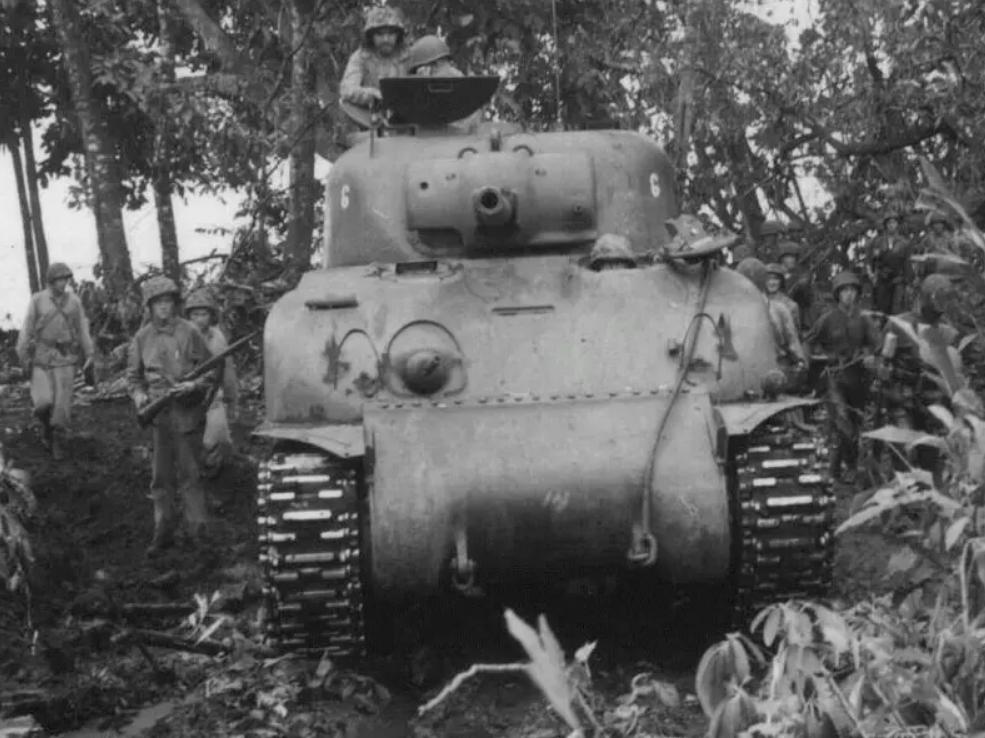 谢尔曼坦克的诟病,谢尔曼轻型坦克