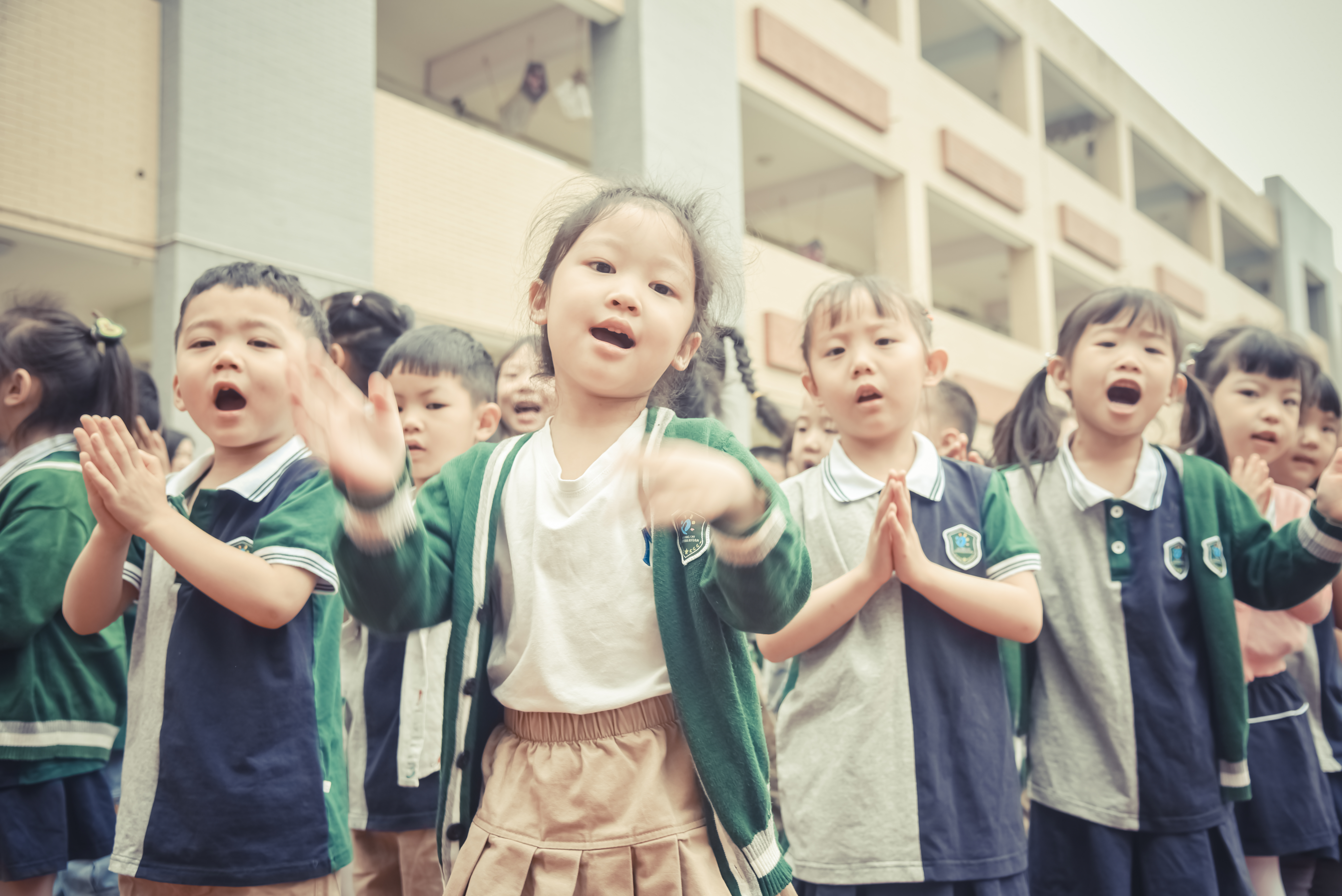 幼儿园足球文化进校园启动仪式,快乐宝宝幼儿园市一级幼儿园