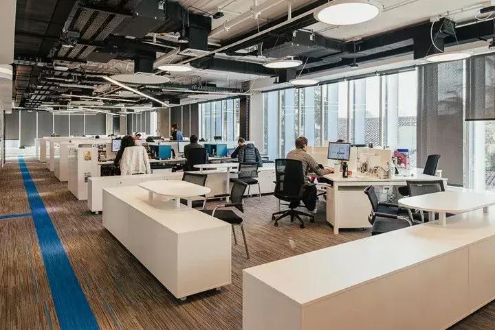 阿迪达斯adidasspeed,速度与激情10阿迪达斯