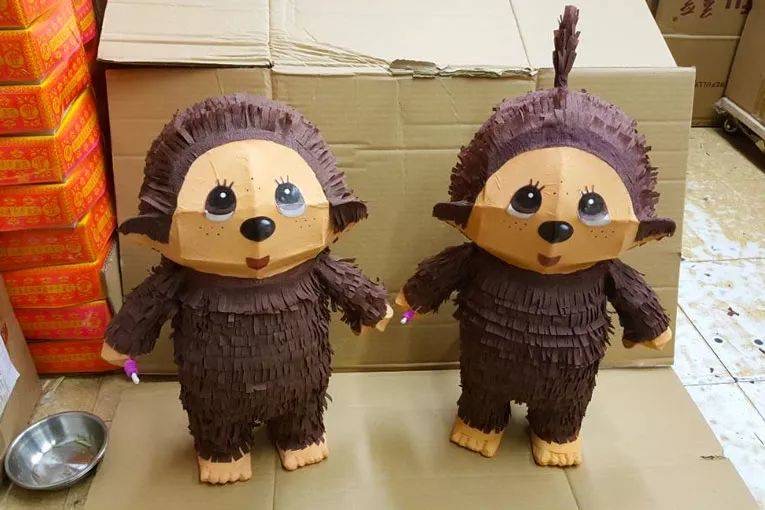 我在直播间做寿衣女模特，入行三年，有位大哥告诉我不要忘记初心