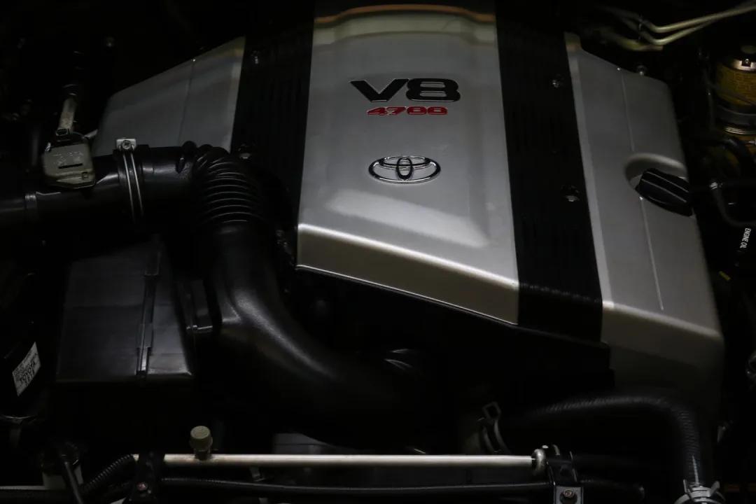 怪兽车翻新视频,怪兽搞老车