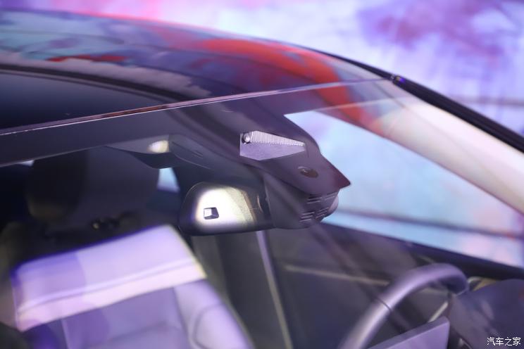 雪铁龙凡尔赛c5x最帅造型,新款雪铁龙凡尔赛c5x享不凡