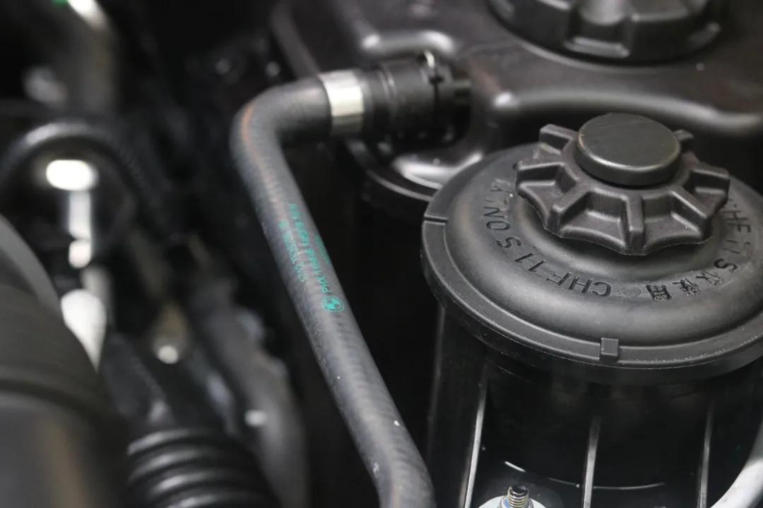 怪兽修车宝马,怪兽修车老车翻新天津