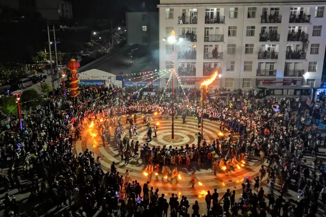 火把节的活动时间,火把节来了准备好狂欢了吗