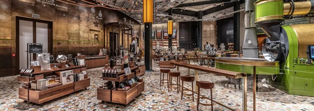 星巴克首席执行官哪里人,星巴克的设计是谁设计的