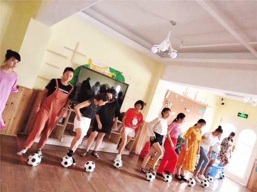 全国足球特色幼儿园活动指南,足球特色幼儿园有哪些活动