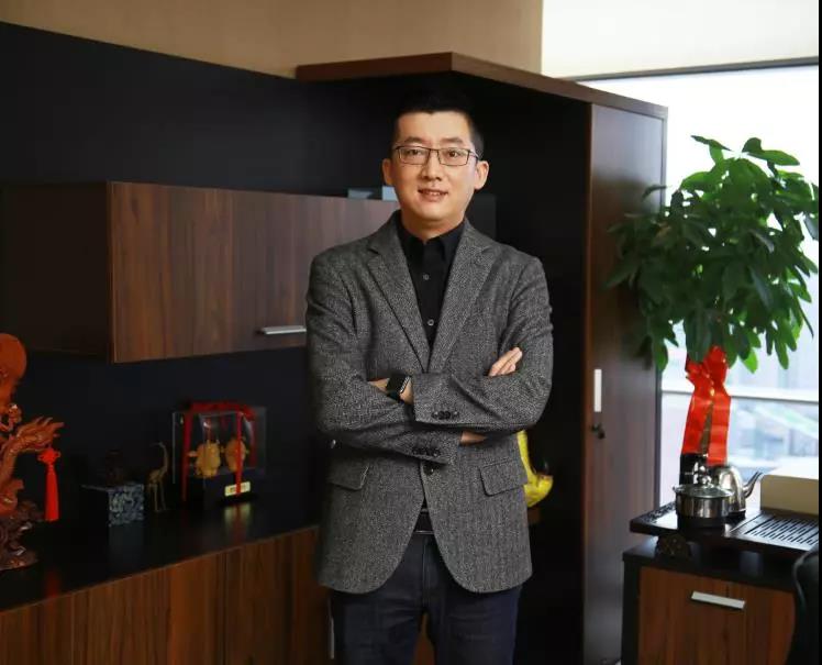 上了大学月入一万以上,上大学期间月薪过万