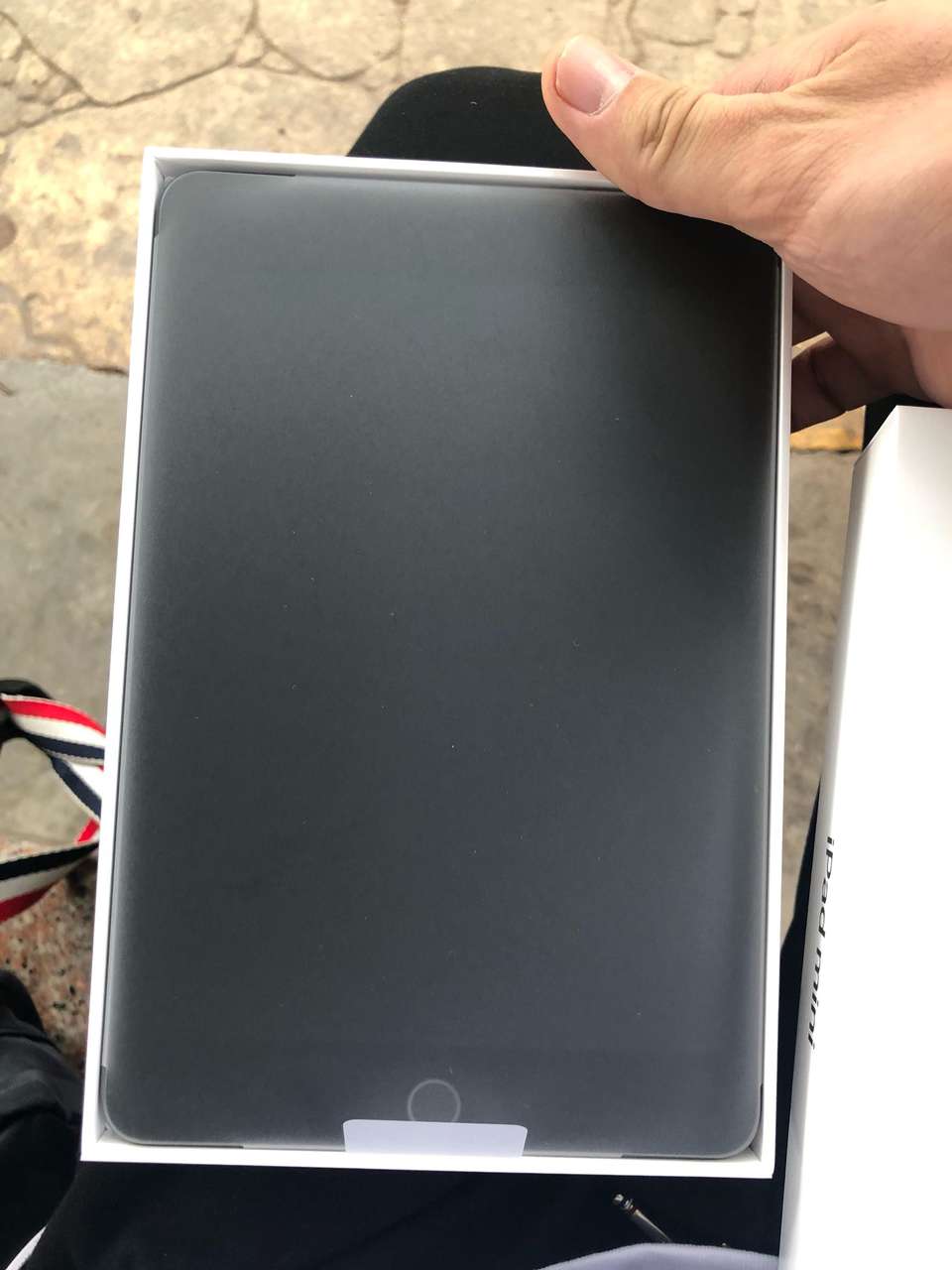 ipadmini5全新开箱评测,ipadmini5全新未拆封开箱